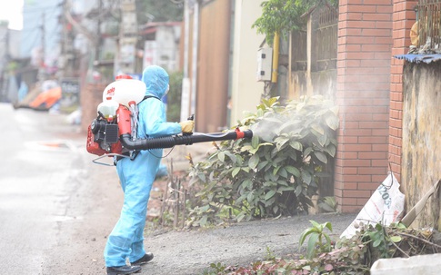 Ổ dịch Hạ Lôi (Mê Linh - Hà Nội) phức tạp cỡ nào?