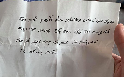 Bắc Giang: Bé trai bị cha ruột bỏ rơi ở trụ sở tòa án cùng bức thư “tôi không đẻ, tôi không nuôi” hiện ra sao?