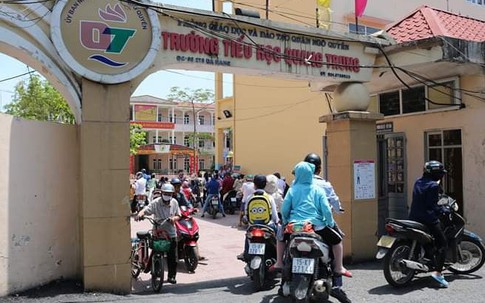 Phụ huynh Hải Phòng có con bị phê bình vì đến sớm mong... bình yên