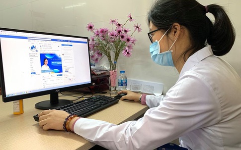 Nắng nóng gay gắt, có nơi lên 42 độ C, làm gì để da vừa khoẻ khi buộc phải đeo khẩu trang nơi công cộng?