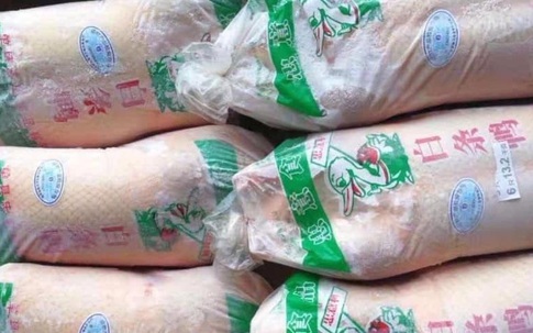 Vịt Trung Quốc đông lạnh cả năm không hỏng, rủ nhau mua hàng trăm con