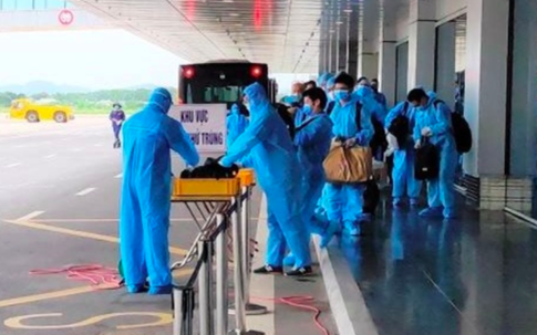 Gần 10.000 người Việt về nước trong hơn 2 tháng