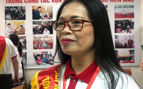 "Mẹ giận cũng chịu thôi, người bệnh nghèo cần máu đang chờ"