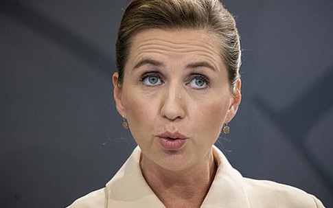 Thủ tướng Đan Mạch kết hôn sau 3 lần bị hoãn