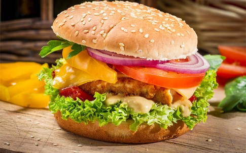 Ăn tối sai cách: Tốn tiền còn sinh bệnh