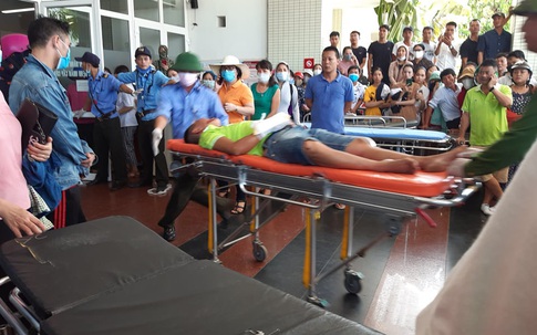 Vụ tai nạn thảm khốc ở Quảng Bình: Đã có 13 người chết, 27 người bị thương