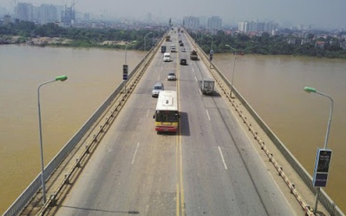 Cấm tuyệt đối ô tô lưu thông qua cầu Thăng Long, phương tiện đi lại thế nào?