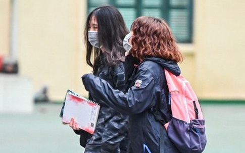 Đại học hoãn thi, khuyến cáo sinh viên không tự ý rời Đà Nẵng