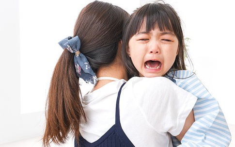 Trẻ dễ tổn thương chỉ vì hành động vô tình hầu như cha mẹ nào cũng mắc