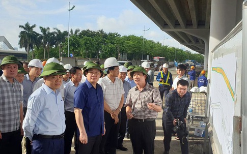 Bí thư Thành ủy Hà Nội kiểm tra nhiều dự án giao thông và "ấn định" thời gian hoàn thành