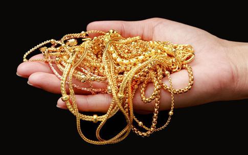 Giá vàng hôm nay 6/7: Lên cao chưa từng có trong lịch sử