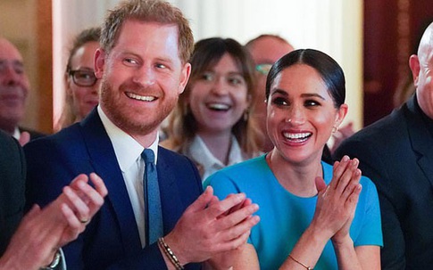 Tác giả cuốn hồi ký của Meghan Markle thừa nhận trao đổi với nhà Sussex