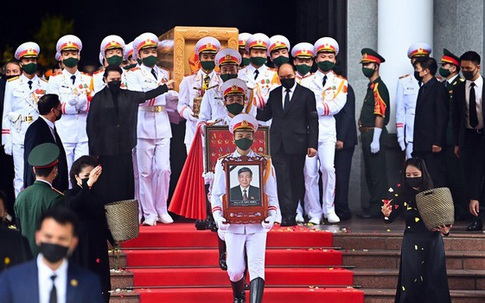 Lễ an táng nguyên Tổng Bí thư Lê Khả Phiêu