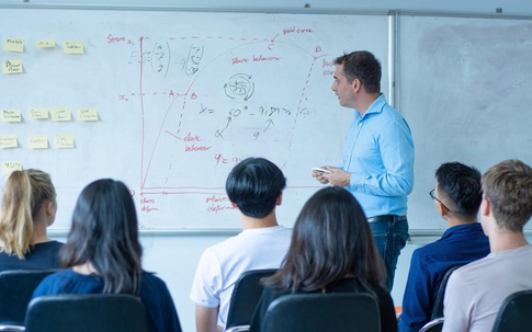 Cao học tại Việt Nam – lựa chọn tối ưu sau đại dịch