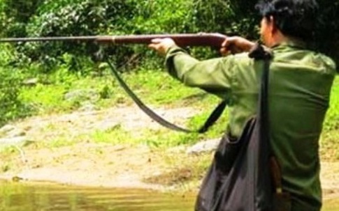 Nghệ An: Đi săn, một thầy giáo trúng đạn tử vong