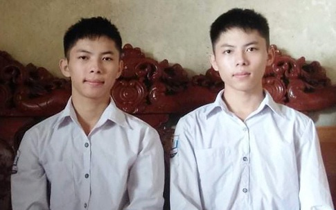 Anh em sinh đôi cùng đạt trên 27 điểm khối A