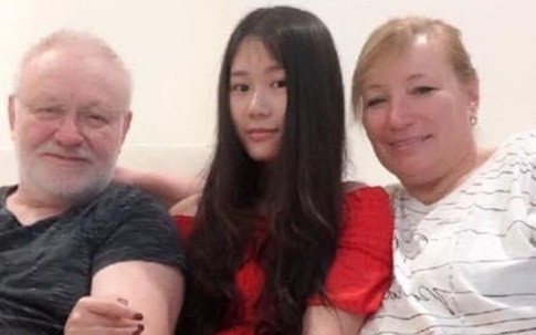 Làm dâu Đức, 9X Việt được mẹ chồng đeo lắc chân, giặt đồ lót mang tận lên phòng