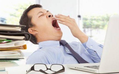 Sau cái ngáp ngủ, chàng trai phải nhập viện cấp cứu vì thủng phổi suýt mất mạng