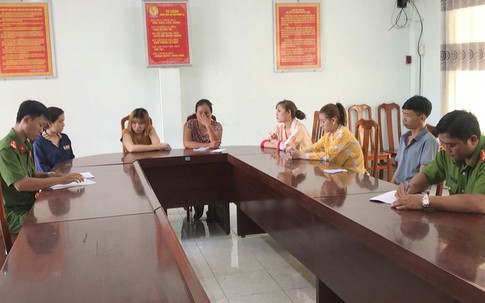 Giải cứu nữ tiếp viên karaoke bị bắt cóc giữa đường