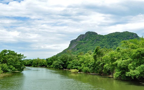 Thâm cung bí sử (219 - 5): Linh hồn một miền đất