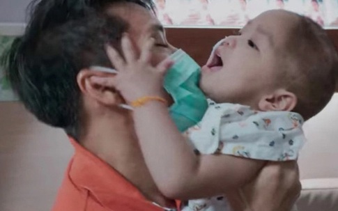 Vợ chồng Thái Lan đông lạnh con 3 tuổi chờ hồi sinh