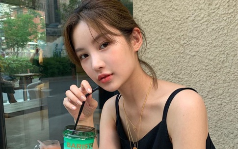 Bạn nên "tống tiễn" sản phẩm dưỡng da đang dùng ngay lập tức nếu gặp 4 dấu hiệu này