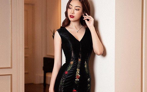 Đỗ Mỹ Linh khoe dáng cuốn hút nhờ các mẫu đầm đi tiệc tôn vẻ đẹp hình thể