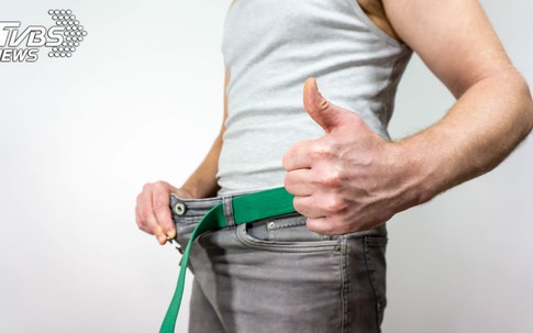 Người đàn ông cương cứng suốt 2 ngày, nếu chậm trễ thêm một chút có thể khiến “của quý” bị hoại tử