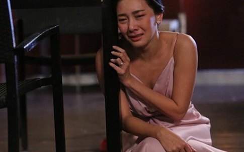 Phát hiện tài khoản của chồng mỗi tháng "bốc hơi" 10 triệu, tôi tra hỏi rồi chết sững nhận ra mình mới là người bạc bẽo