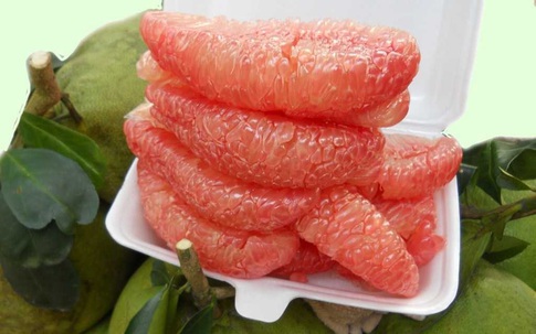 Nếu đang dùng 1 trong 5 loại thuốc này tuyệt đối không ăn bưởi vì cực nguy hiểm