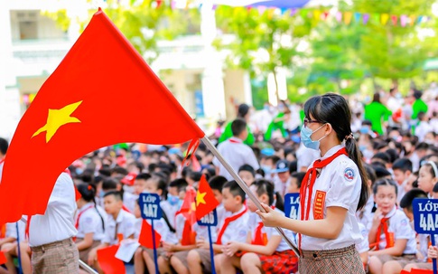 Hà Nội: Hơn 2 triệu học sinh nô nức đến trường khai giảng năm học mới