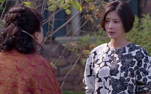 Vừa nghe con dâu thông báo 29 Tết mới được nghỉ mẹ chồng liền bảo: "Muộn thế chỉ về ăn", nàng dâu nhẹ nhàng đáp nhưng khiến bà "xuống giọng" gấp