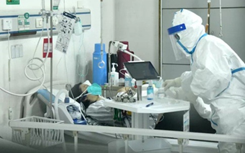 41 người chết vì viêm phổi lạ, Trung Quốc tuyên bố điều trị thành công ca đầu tiên