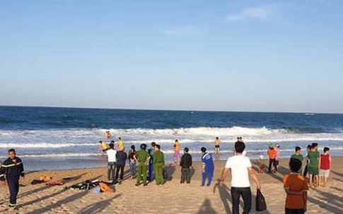 Thanh niên Hà Nội chết đuối khi tắm biển ở Phú Yên