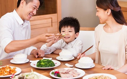 Hà Nội: Gia đình 3 người thu nhập 15 triệu/tháng nhưng tháng nào cũng để ra được 6 triệu, tưởng khó mà lại "hóa dễ"