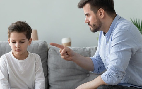 Sai lầm của các ông bố khi kỷ luật con
