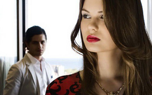 'Mật ngọt của phi công trẻ' khiến nữ trưởng phòng trả giá cay đắng