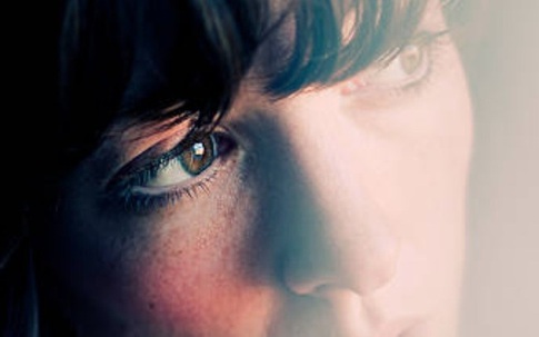 Tôi có nên bao che khi biết bạn thân ngoại tình?