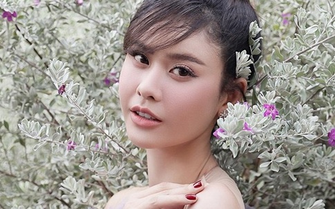 Từng stress khi bị huỷ hết show, Trương Quỳnh Anh đã lạc quan chống dịch