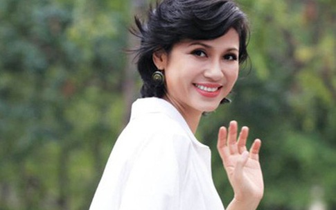 Lý do diễn viên Việt Trinh tuyên bố "làm mẹ đơn thân cho đến già"