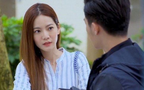 Giữa lúc chồng bị tai nạn nằm viện thì tôi tình cờ gặp lại người cũ, để rồi về nhà mở túi xách tôi choáng váng nhìn thấy số tiền anh lén để vào