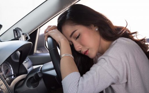 Lái xe ô tô ngày nắng nóng: Cẩn trọng nguy cơ sốc nhiệt, đột quỵ do dùng điều hòa sai cách