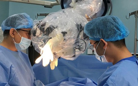 Đi cắt bao quy đầu ở phòng khám, chàng trai 26 tuổi mất toàn bộ "của quý"