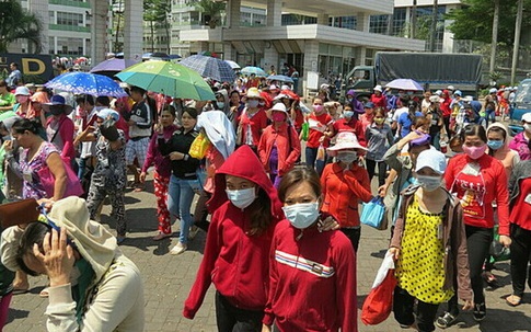 Hàng loạt việc làm đã 'rơi' theo đơn hàng