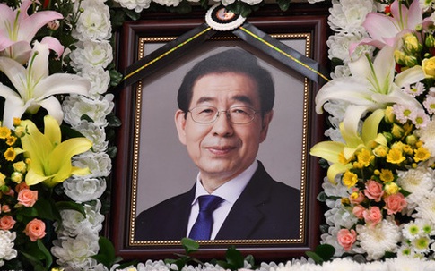 Hình ảnh cuối cùng của Thị trưởng Seoul trong ngày mất tích, trước khi thi thể được tìm thấy đã gọi điện cho con gái và người thân
