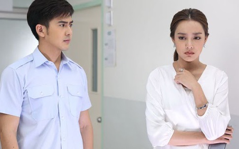 Thím mượn và trả xe ôtô đầy rác