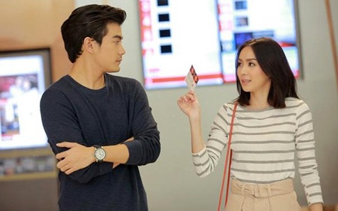 Vợ đi làm đẹp, chồng ra tận nơi mắng "đẹp cho ai ngắm", cô im lặng không đáp lời nhưng ngay sau đó anh nhận được bài học nhớ đời