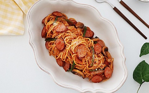 Chán cơm làm đĩa mì xào, cả nhà nức nở không ngừng khen ngon