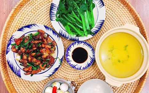 Mâm cơm của 2 mẹ con ngon tới ngỡ ngàng, chị em ai cũng muốn xin bí quyết!