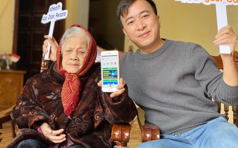 Bằng Okyo và “Cô gái Việt Nam” hài hước trải nghiệm ứng dụng hữu ích dành cho người cao tuổi